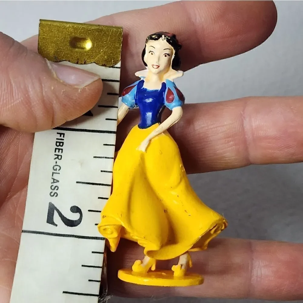 Disney Micro Miniature Snow White